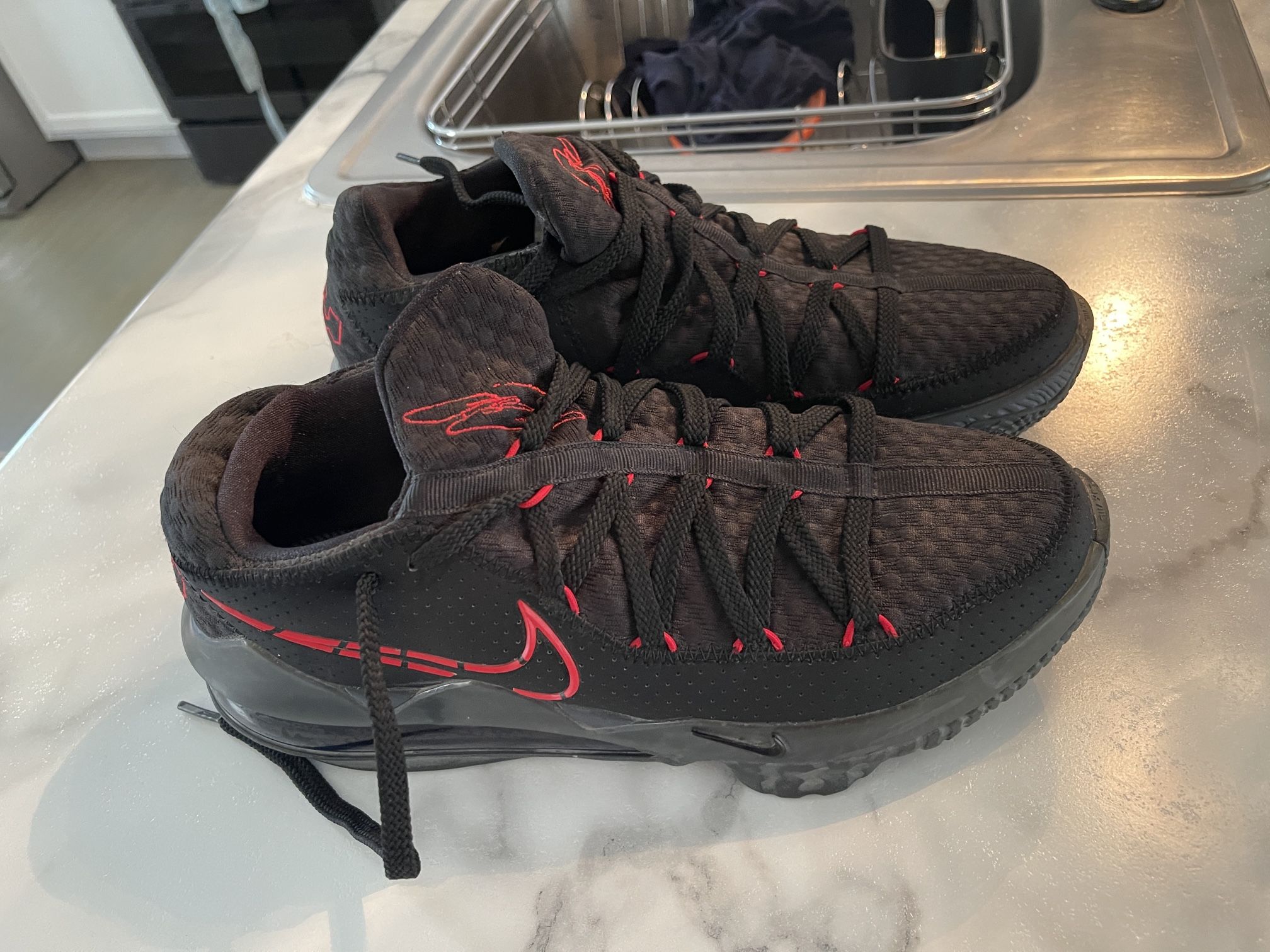 Nike LeBron 17 Low Bred (Black/Red) Basketball Shoes - Size 9
