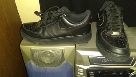 Black leather air force1 Nike size9.5