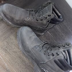 Black Timberlands