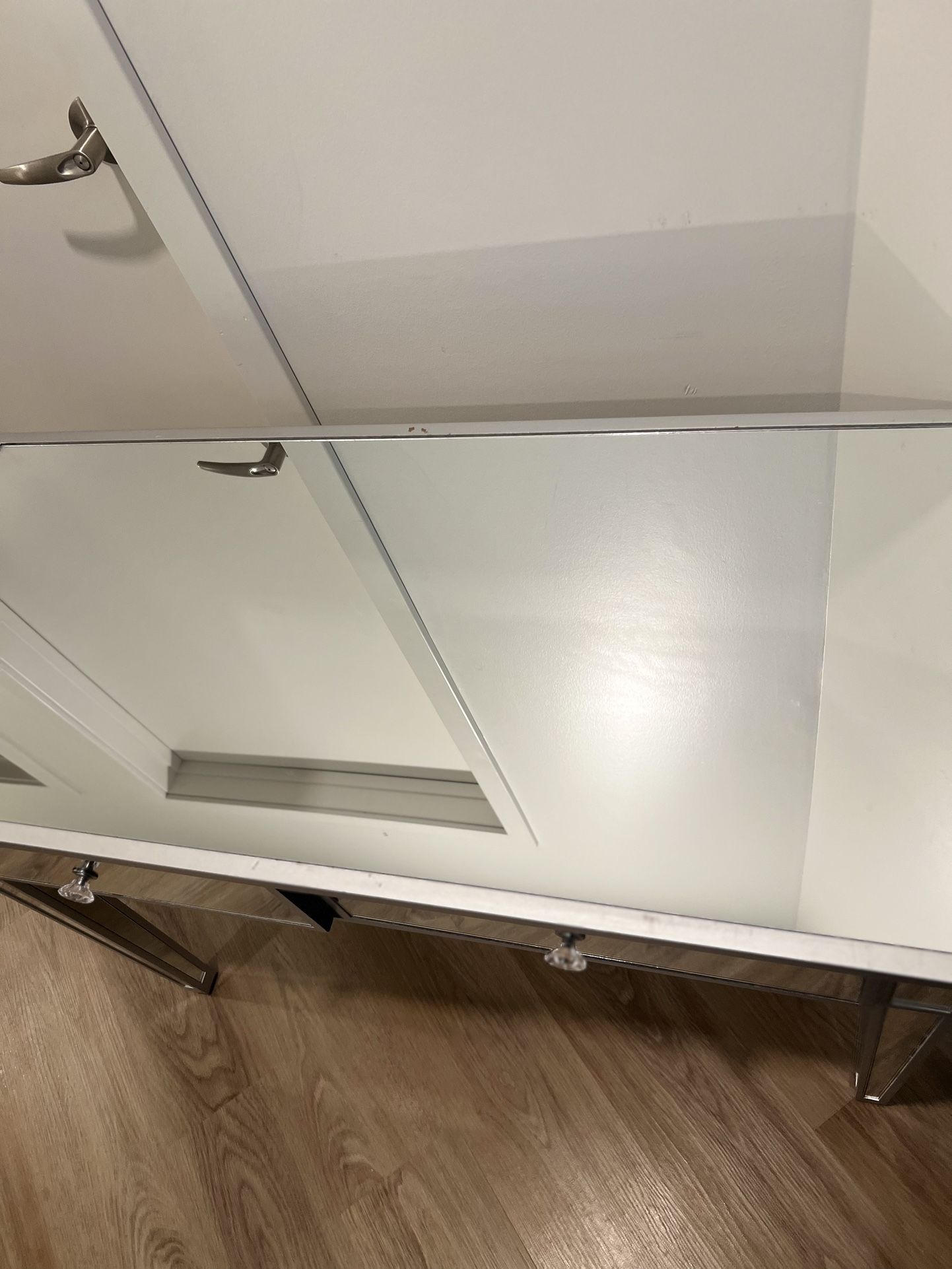 Mirrored Vanity Table