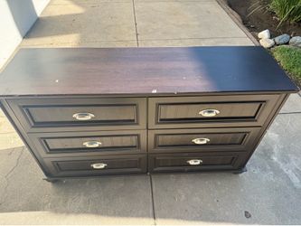 Dresser 6 piece