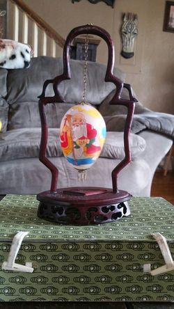 Vintage chinese hanging egg