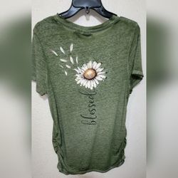 Joei & I Sage Green Daisy Blouse