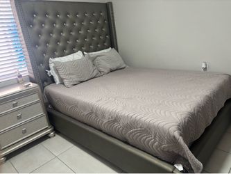 Queen headboard and frame