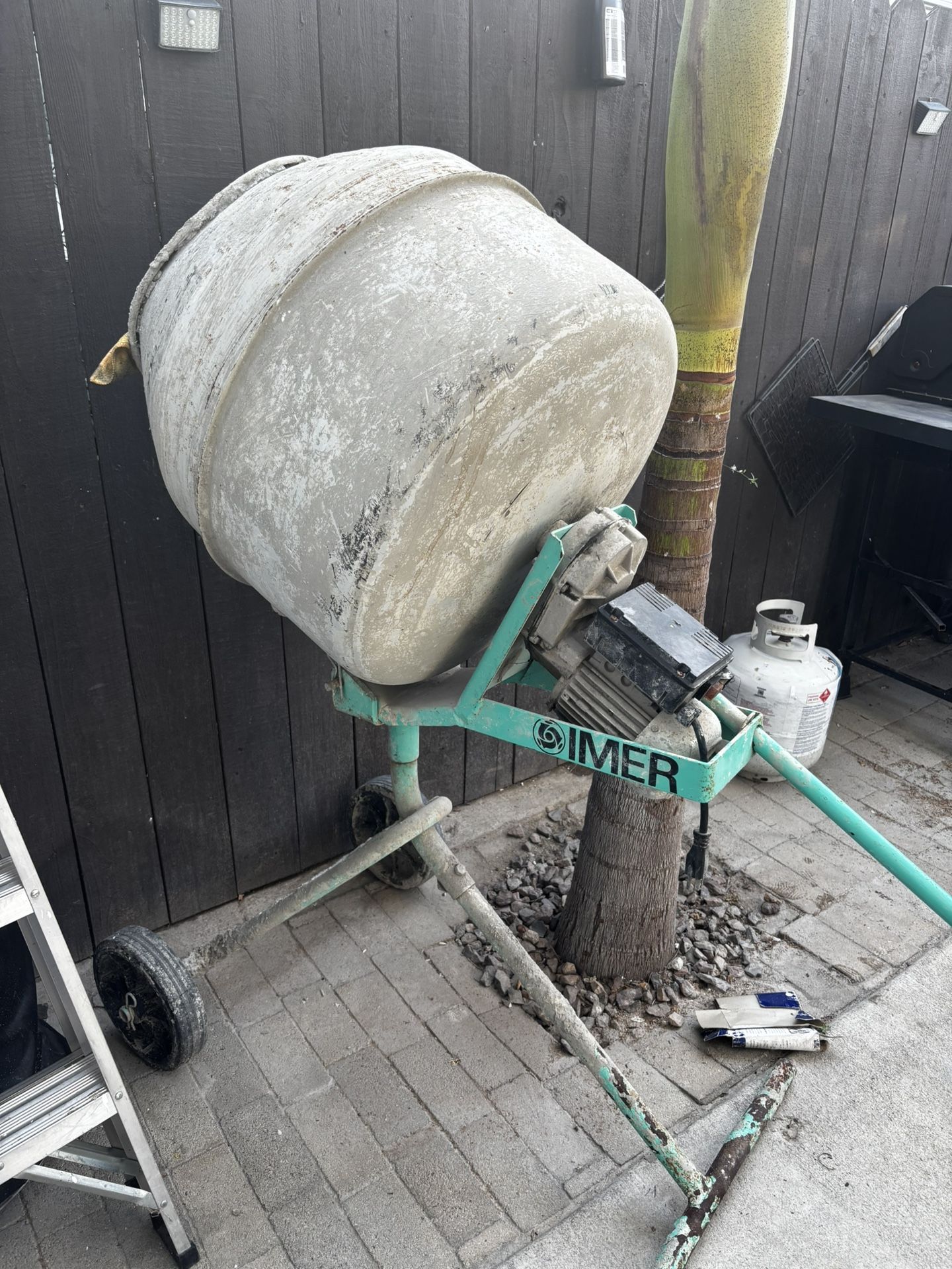 Portable Concrete Mixer
