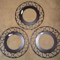 Plate Or/ Plant Holder