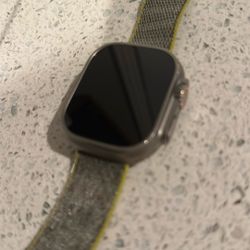 Apple Watch Ultra 1