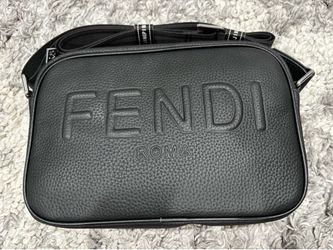 Messenger fashion bag F€NDI