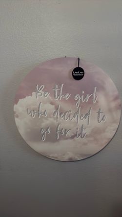 Bebe wall art circular canvas art