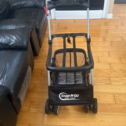 Snap N Go Car Seat 