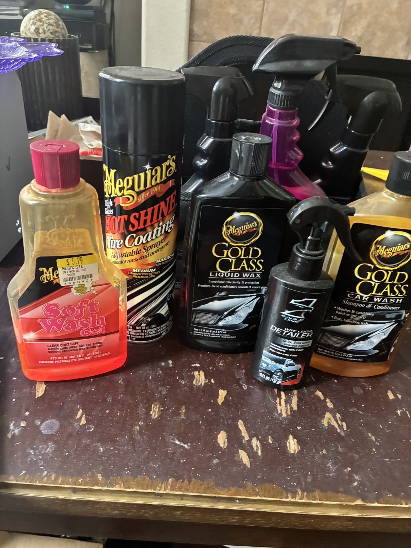 Meguiars Car Wash Detail Kit.