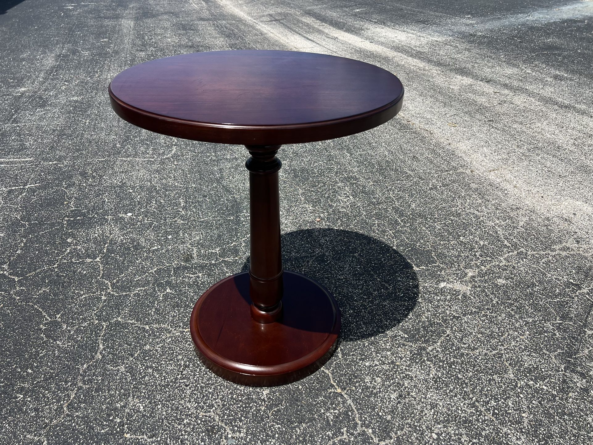 CherryWooden RoundTop SideAccent EndPlant StandTable!  23x23.5x28in