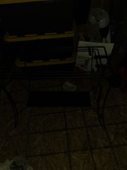 Aquarium stand