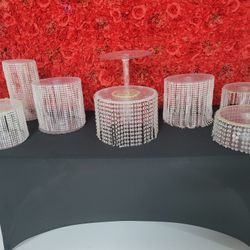 8 Cake Stands 