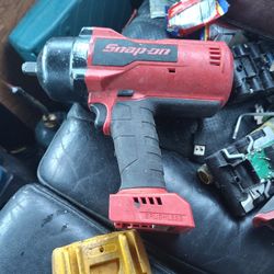 Heavy Duty Impact With Battery 