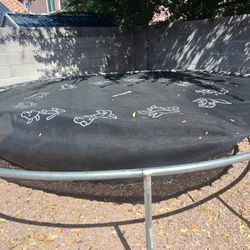 Trampoline 