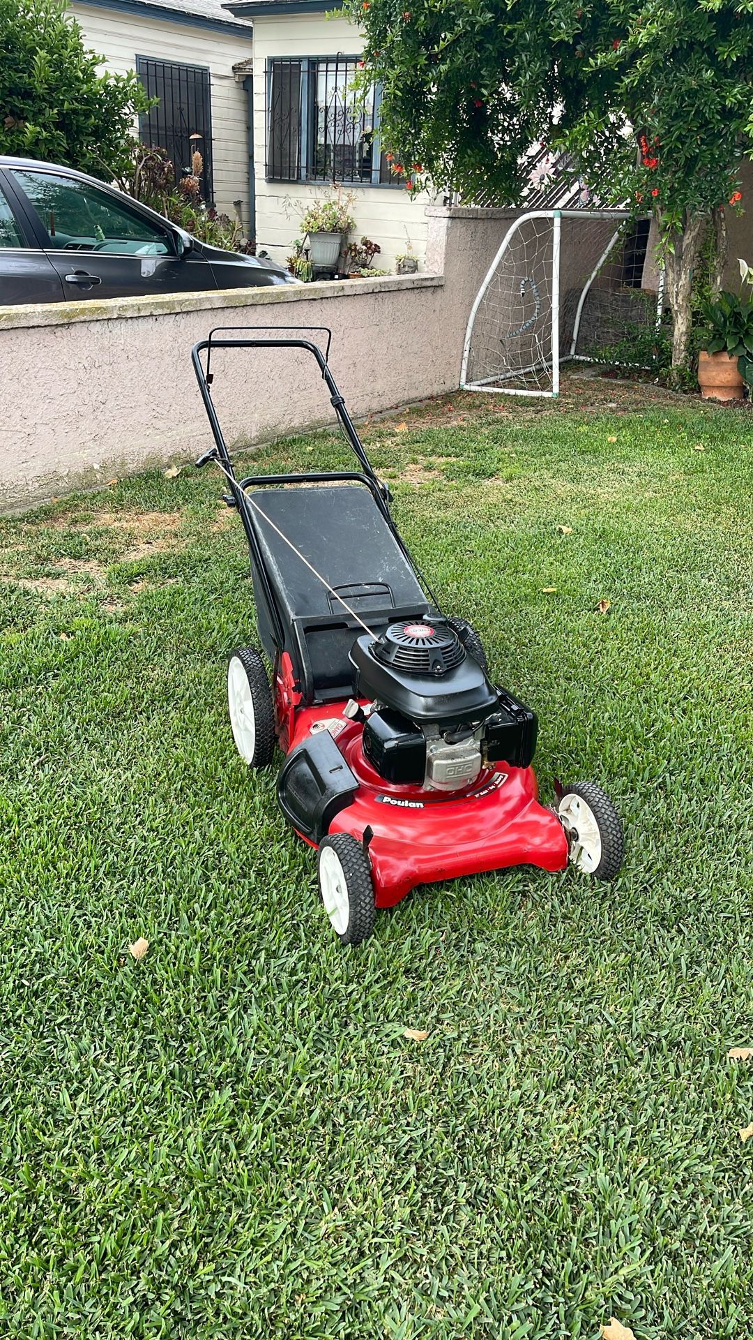 Poulan Lawn Mower