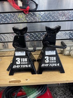 3 Ton Jack - 2 Available