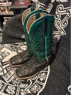 Print crocodile boots