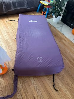 Drive alternating pressure mattress