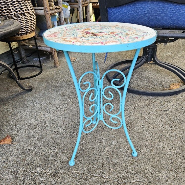 Plant Stand 