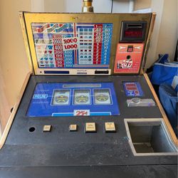 Red White and Blue classic console slot machines