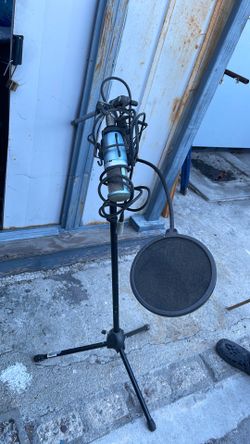 Microphone