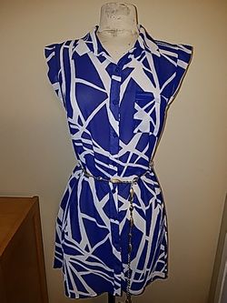 Blouse/Tunic Size M