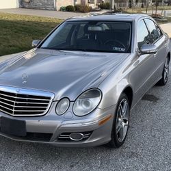 2007 Mercedes Benz E•350 4Matic