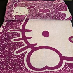 Hello Kitty Queen Reversible Breathable Blanket