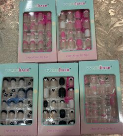 Square press on nails