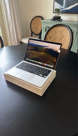 MacBook M1