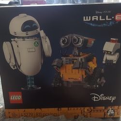 Disney Wall-E Lego Set