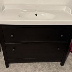 Two Bathroom Vanities W Sinks