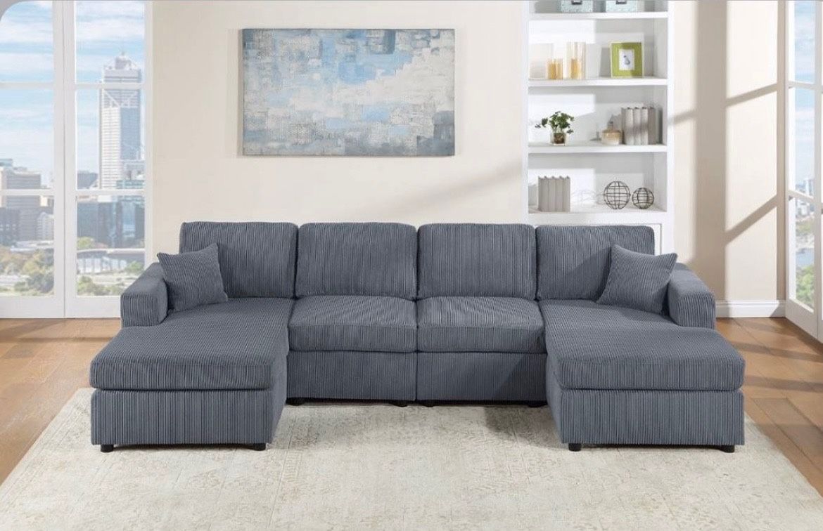 SECTIONAL SET BAND NEW IN BOX