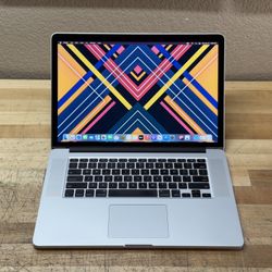 2015 15” MacBook Pro - 2.8 GHz i7 - 16GB - 500GB - 2GB GPU