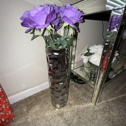 Vase/flowers