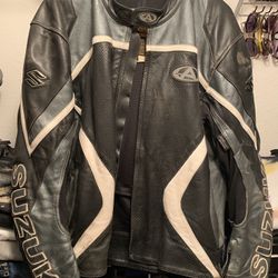Black, Gray And White Leather Suzuki Professional, Motorcycle Jacket, Men’s Size 52