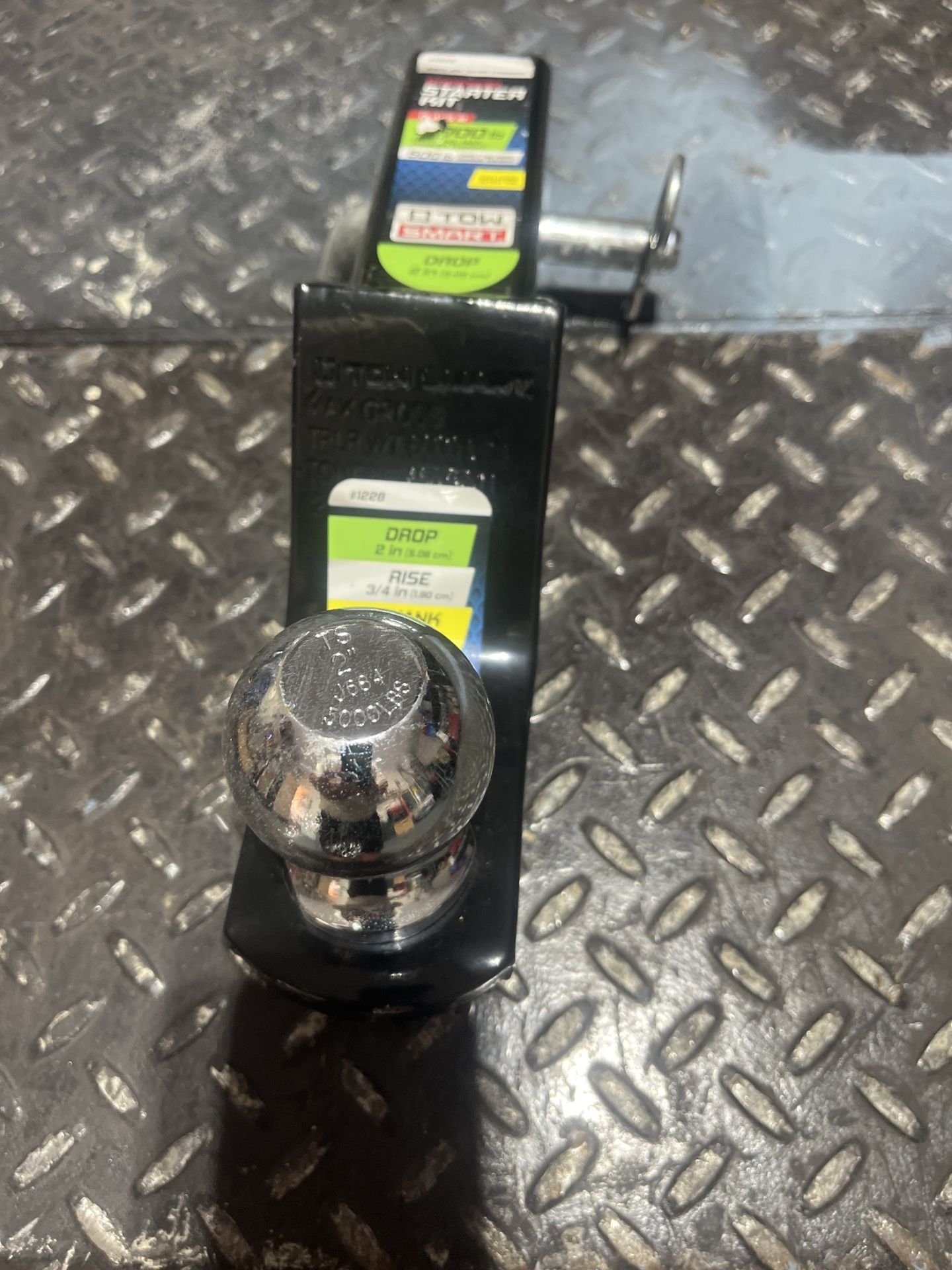 Curt 1” shank 3/4” Rise 2” Drop 5000lb Ball Mount