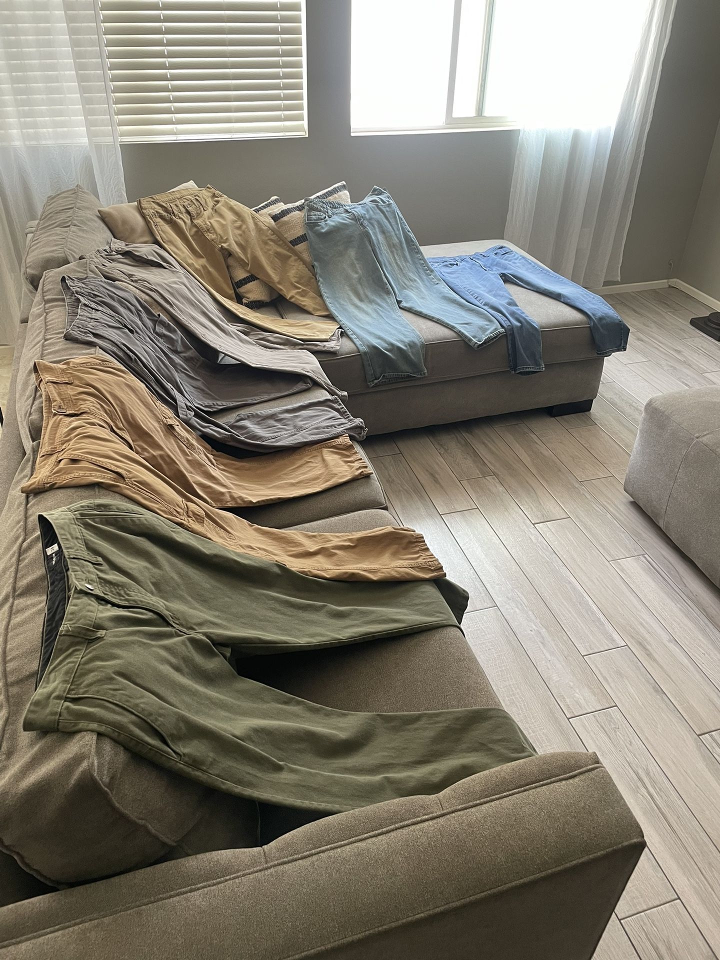 7 Adult Size Pants (sold As A Bundle For $15)