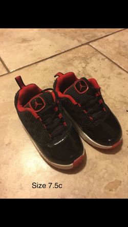 Boys Jordan’s size 7.5c