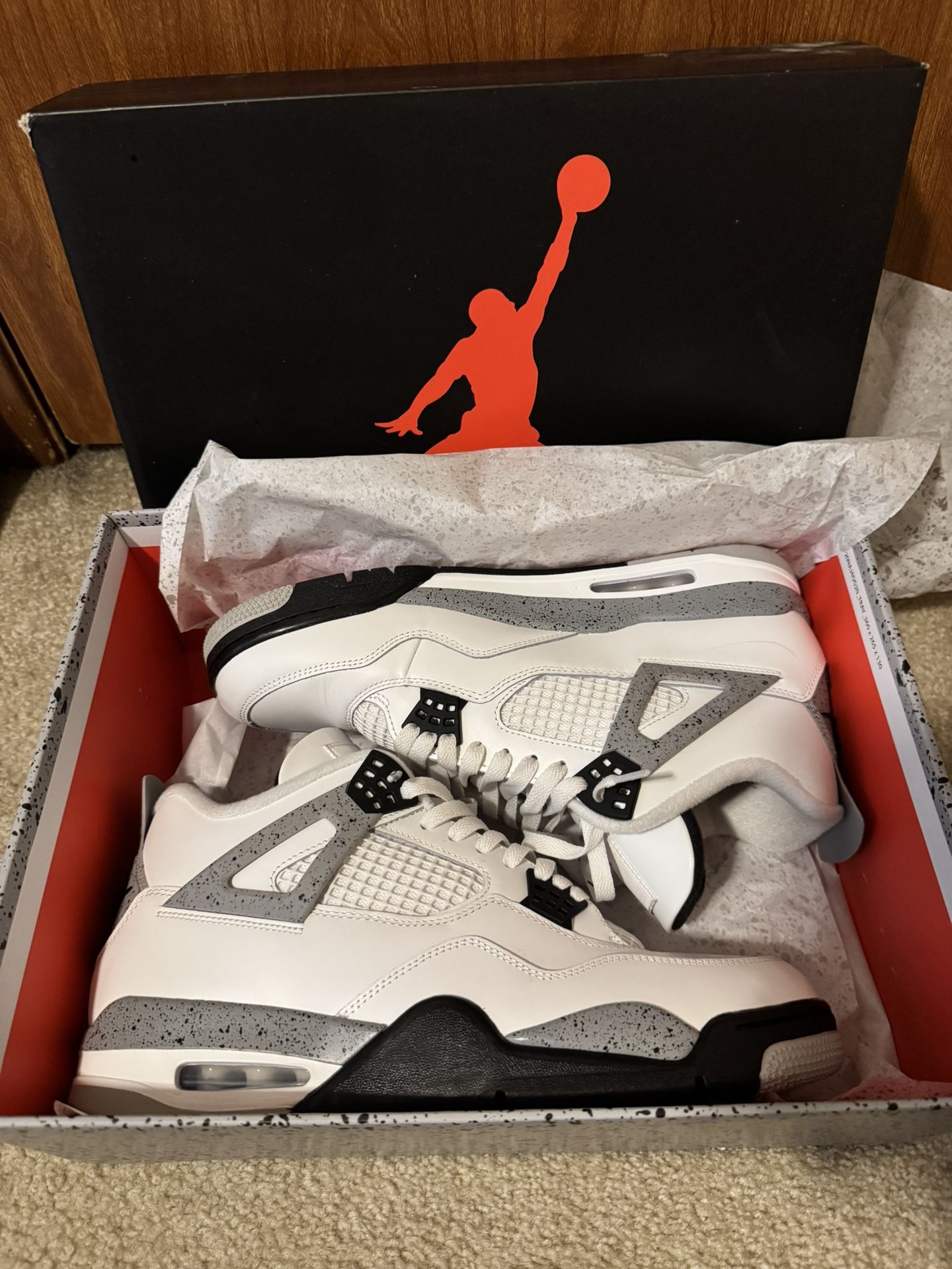 Air Jordan 4 OG White Cement