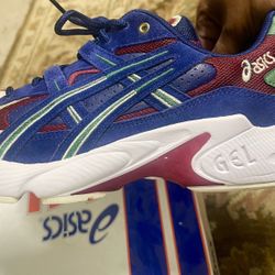 ASICS Gel Kayano 