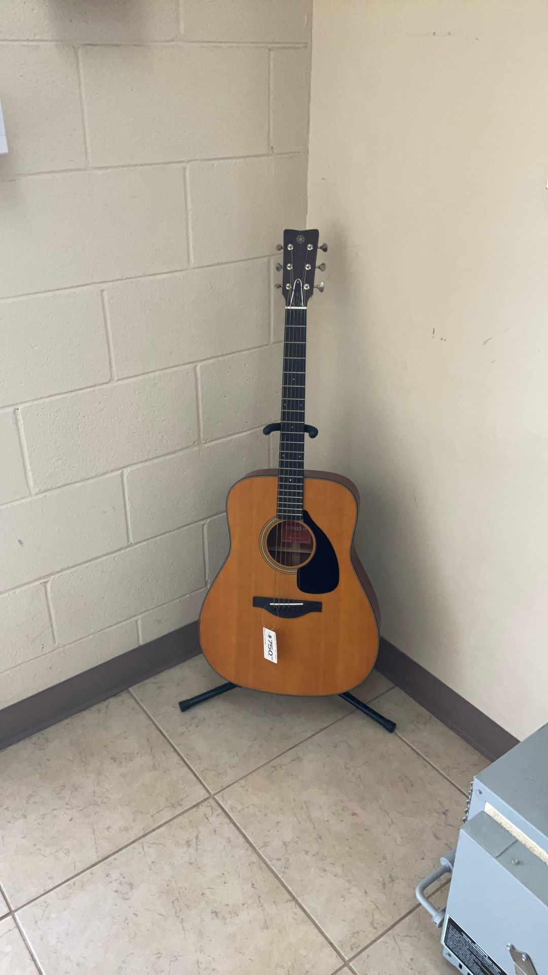 YAMAHA FGX3 RED LABEL ACOUSTIC-ELECTRIC GUITAR.