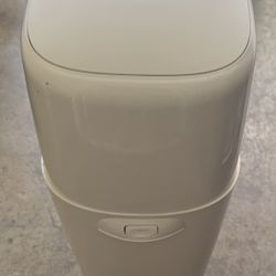 Free Playtex Diaper Genie Complete