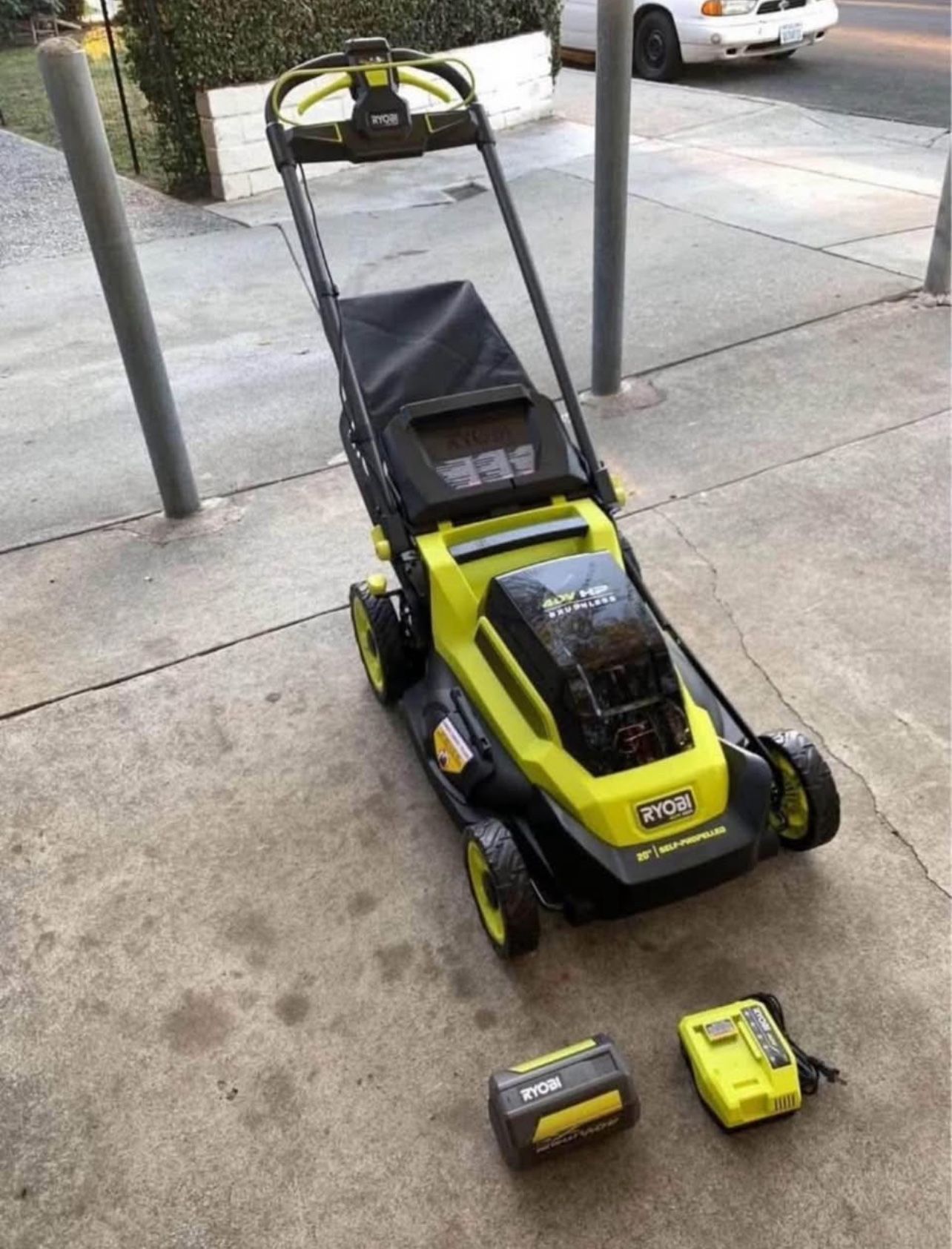 RYOBI 40V HP Brushless 20 in. Cordless Electric Battery Walk Behind Self-Propelled Mower with 6.0 Ah