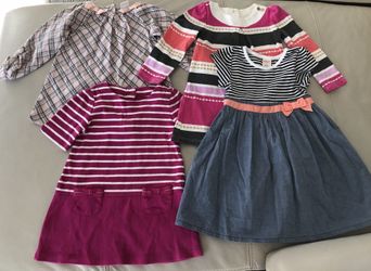 Dresses lot 2t