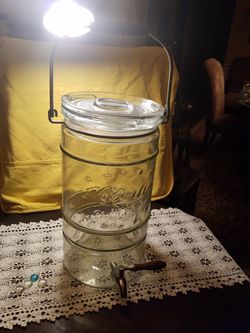 VINTAGE GLASS BEVERAGE DISPENSER