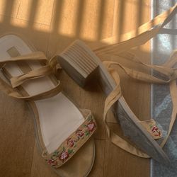 Women’s Sandals 