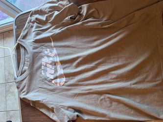 Nike Large Shirt 